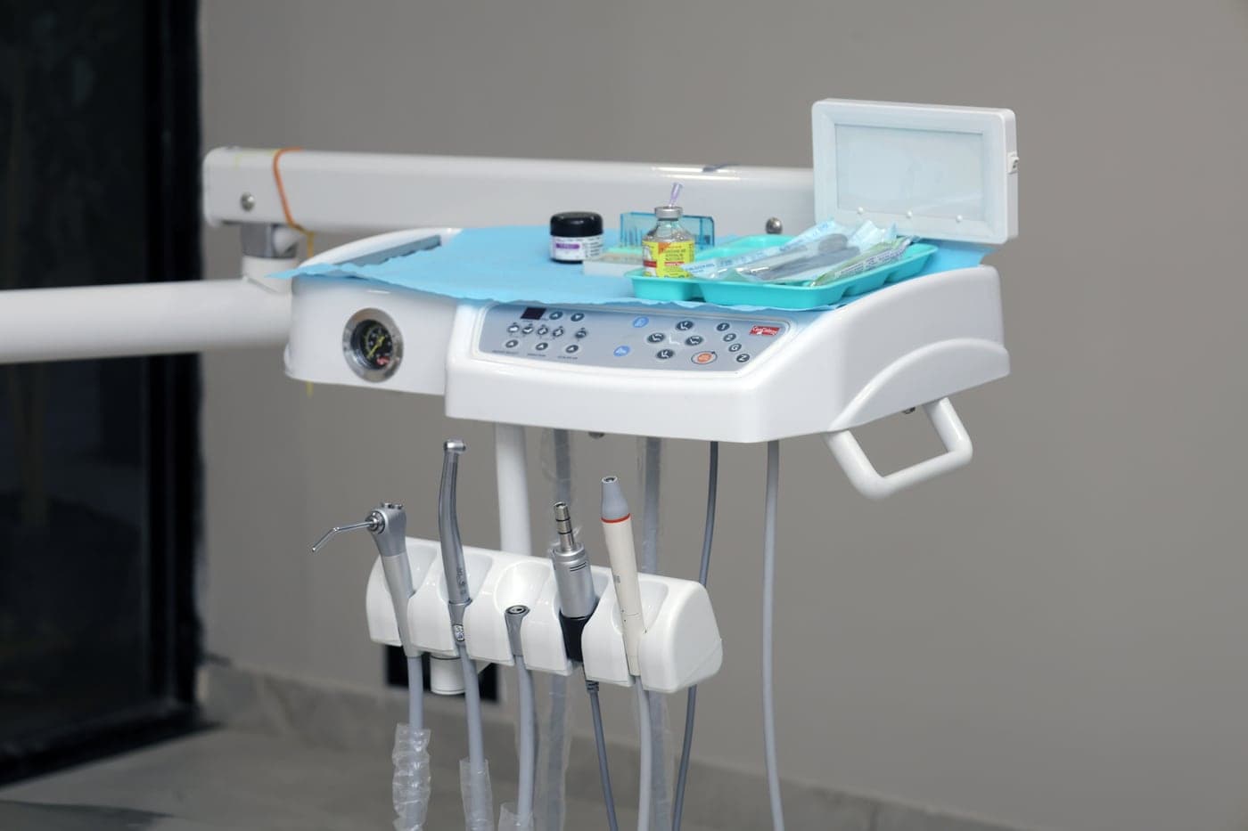 Advanced dental equipment